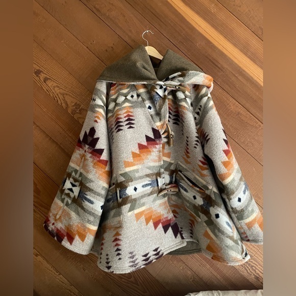 Lindsey Thornburg Pendleton Classic Cloak Coat Jacket
